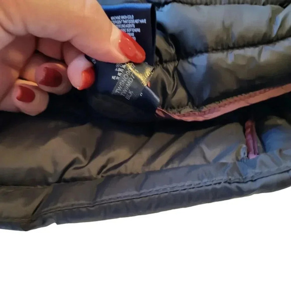 Tommy Hilfiger Womens Hooded Chevron Packable Jacket Logo Size Large L B… - Picture 13 of 14